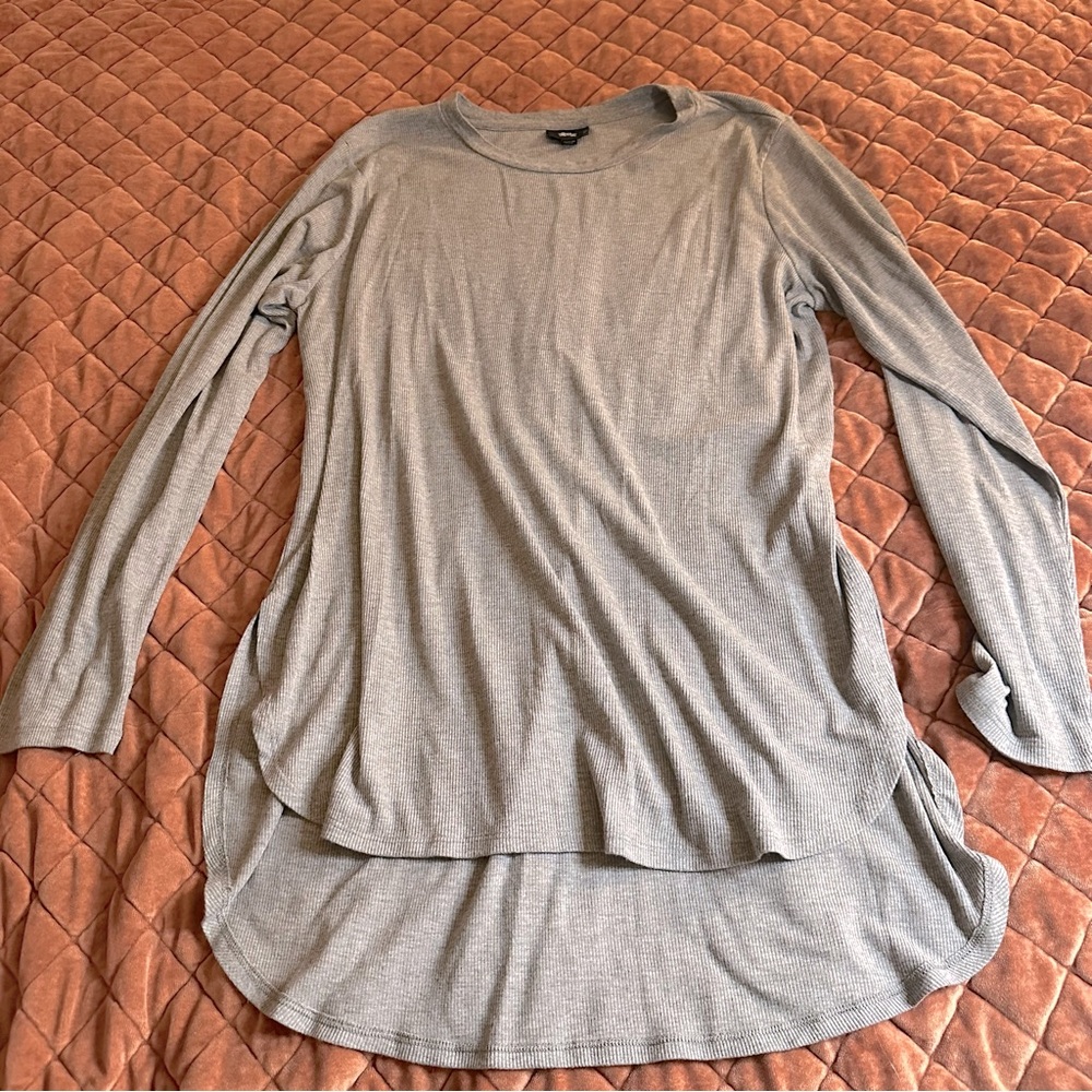 Grey ribbed long sleeve top